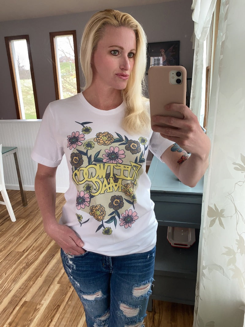 fleetwood mac, tshirt, women's tshirt, graphic tee, t-shirt, concert tee, flat lay, flowers, white, the bellflower boutique, women's tops, women's shirts, kristy