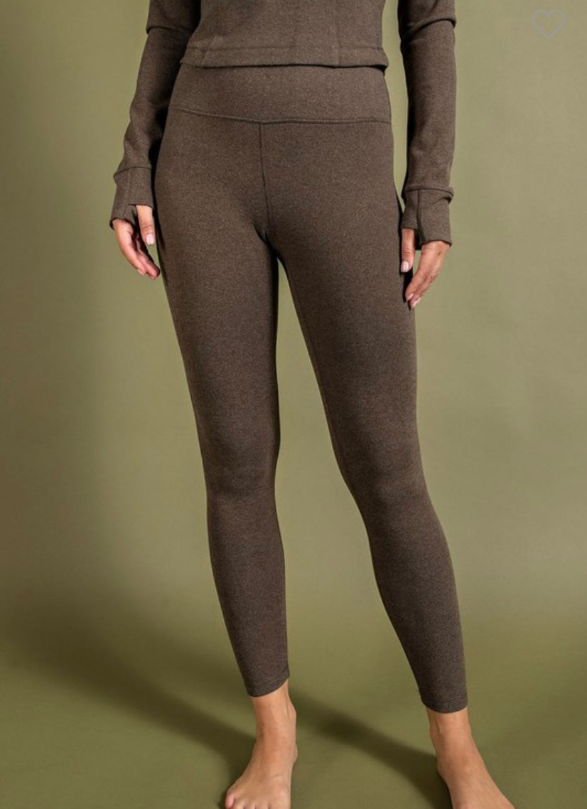 Soft Brushed Leggings in Olive